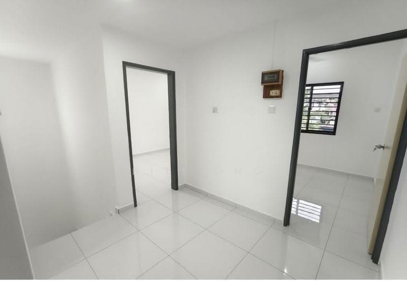 Rumah Teres 2-Tingkat untuk Dijual di Taman Bukit Kempas (Tampoi) - Bill Ong - Interior - PropertyGuru.com.my