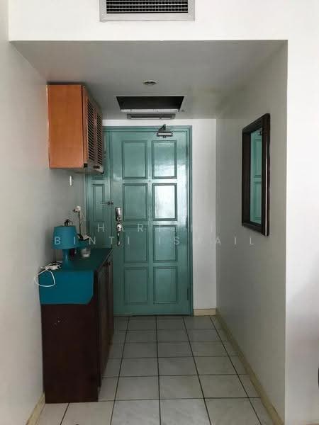 Kondominium untuk Dijual di 1A Stonor - Hartini Binti Ismail - Entrance - PropertyGuru.com.my