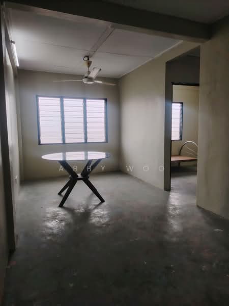 Flat for Rent at Flat PKNS Section 7 - Abby Woo - Interior - PropertyGuru.com.my