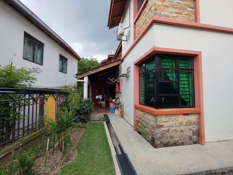 Rumah Berkembar untuk Dijual di Taman Nusa Idaman (Iskandar Puteri (Nusajaya)) - William Tay - Exterior - PropertyGuru.com.my