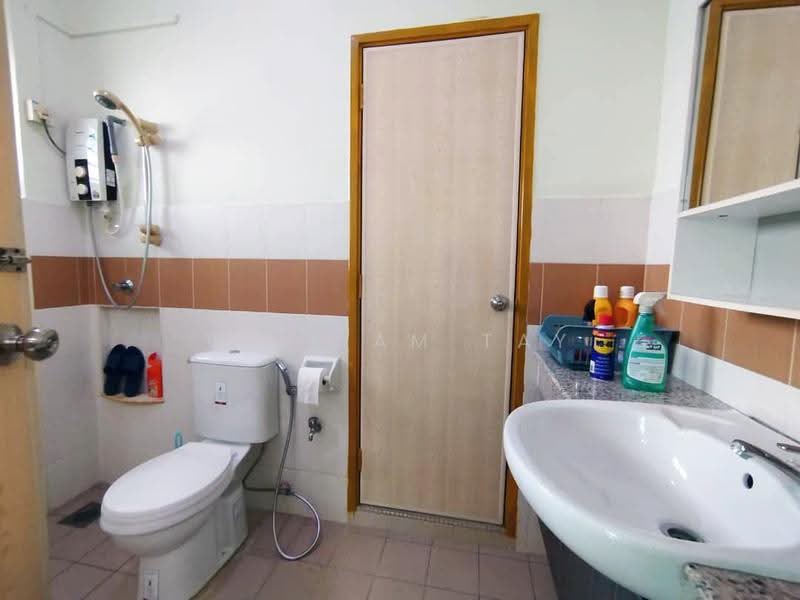 Rumah Berkembar untuk Dijual di Taman Nusa Idaman (Iskandar Puteri (Nusajaya)) - William Tay - Bathroom - PropertyGuru.com.my