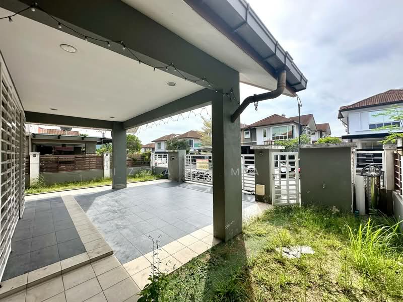 Rumah Berkembar untuk Dijual di Bangi (Selangor) - Izzati Mat - Exterior - PropertyGuru.com.my