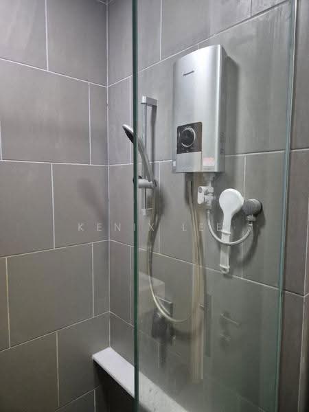 Kediaman Servis untuk Disewa di Paisley @ Tropicana Metropark - Kenix Lee - Bathroom - PropertyGuru.com.my