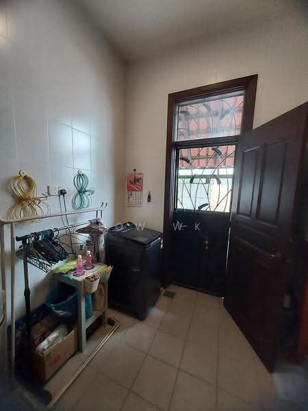 Bungalow House untuk Dijual di Taman Gembira (Jalan Klang Lama (Old Klang Road)) - LOW WK - Entrance - PropertyGuru.com.my