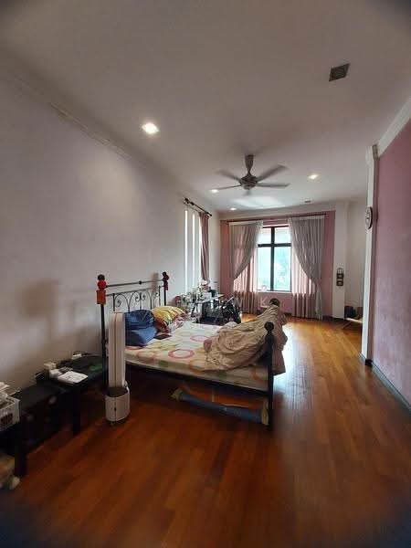 Bungalow House untuk Dijual di Taman Gembira (Jalan Klang Lama (Old Klang Road)) - LOW WK - Bedroom - PropertyGuru.com.my