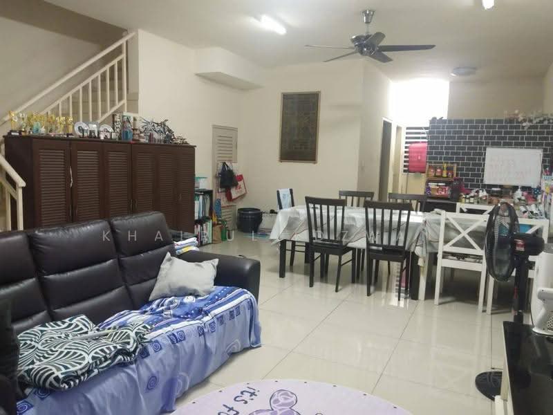 2-storey Terraced House for Sale in Nilai Impian (Nilai) - Khairul Idzwan - Living Room - PropertyGuru.com.my