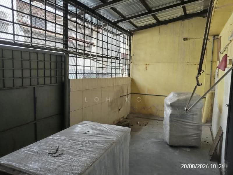 Kedai untuk Disewa di Taman Mutiara Barat (Cheras) - Loh KC - Exterior - PropertyGuru.com.my