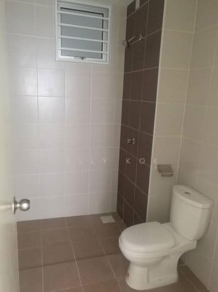 Pangsapuri untuk Disewa di Residensi Pandanmas 2 - Kelly Kok - Bathroom - PropertyGuru.com.my