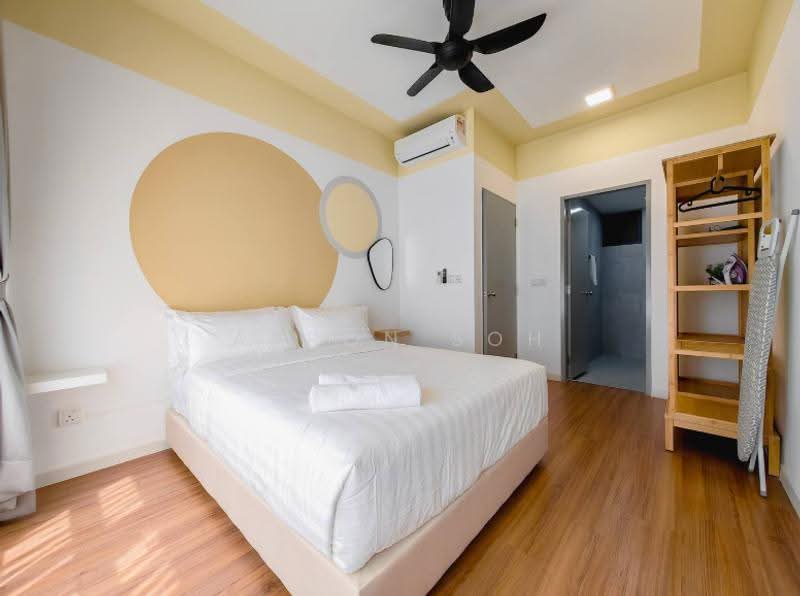 Kediaman Servis untuk Dijual di Seiring Residensi - Aaron Soh - Bedroom - PropertyGuru.com.my