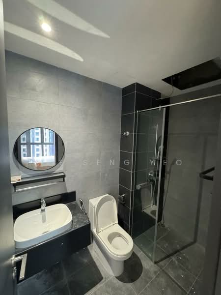 Kediaman Servis untuk Disewa di V Residence 2 @ Sunway Velocity - Yee Seng Yeo - Bathroom - PropertyGuru.com.my