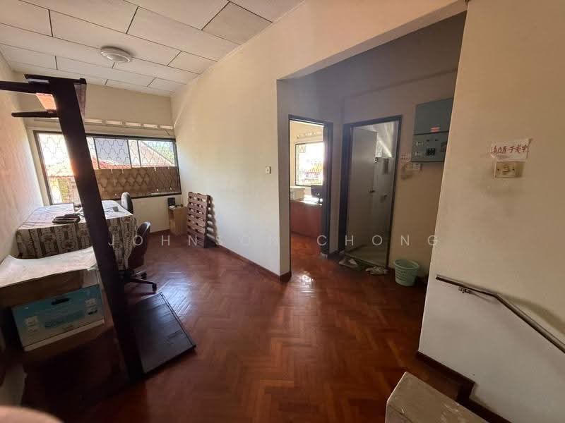 Semi-Detached House for Rent in Taman Stulang Laut (Johor Bahru) - Johnson Chong - Interior - PropertyGuru.com.my