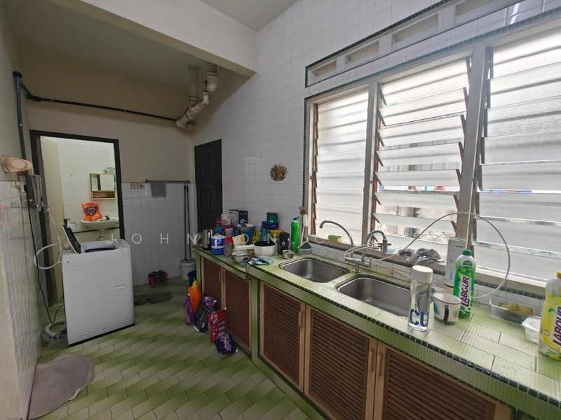 Semi-Detached House for Rent in Taman Stulang Laut (Johor Bahru) - Johnson Chong - PropertyGuru.com.my