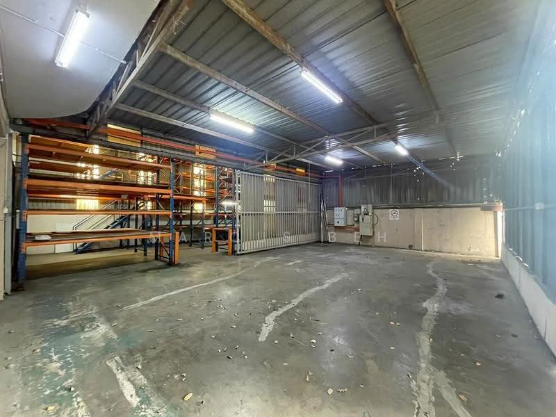 Semi-D Factory for Sale in Taman Perindustrian Puchong (Puchong) - Marcus Beh - Interior - PropertyGuru.com.my