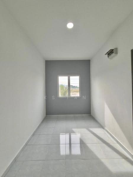 2.5-storey Terraced House for Sale in Taman Pulai Utama (Skudai) - KS Tan - PropertyGuru.com.my