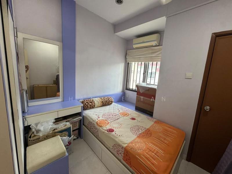 Rumah Teres 2-Tingkat untuk Dijual di Taman Setia Indah (Tebrau) - Shanice Tan - Bedroom - PropertyGuru.com.my