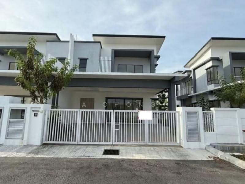 Semi-Detached House for Sale in Seremban 2 (Negeri Sembilan) - A Chong - Exterior - PropertyGuru.com.my