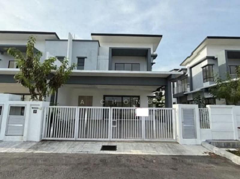 Semi-Detached House for Sale in Seremban 2 (Negeri Sembilan) - A Chong - Exterior - PropertyGuru.com.my