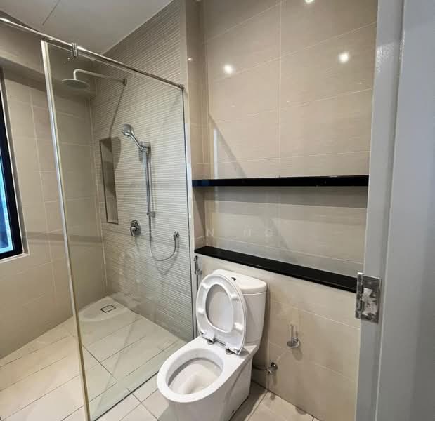 Kediaman Servis untuk Disewa di Sapphire Paradigm - Sean Ng - Bathroom - PropertyGuru.com.my