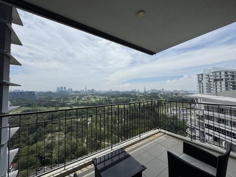 Kondominium untuk Disewa di The Greens - Jackie Fong - Balcony - PropertyGuru.com.my