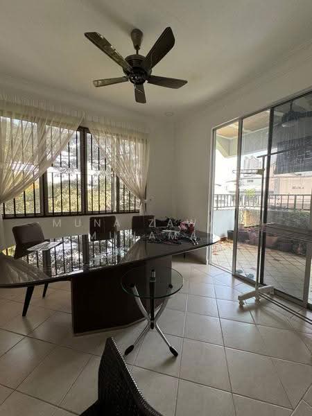 Kondominium untuk Dijual di Sri Lojing Condominiums - Muna Zawani Muhamad - Dining Room - PropertyGuru.com.my