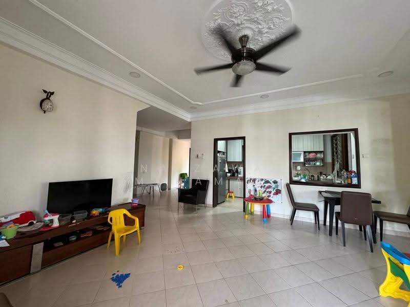 Kondominium untuk Dijual di Sri Lojing Condominiums - Muna Zawani Muhamad - Living Room - PropertyGuru.com.my