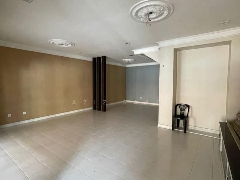 2-storey Terraced House for Sale in Denai Alam (Shah Alam) - Aziz Saad - Interior - PropertyGuru.com.my
