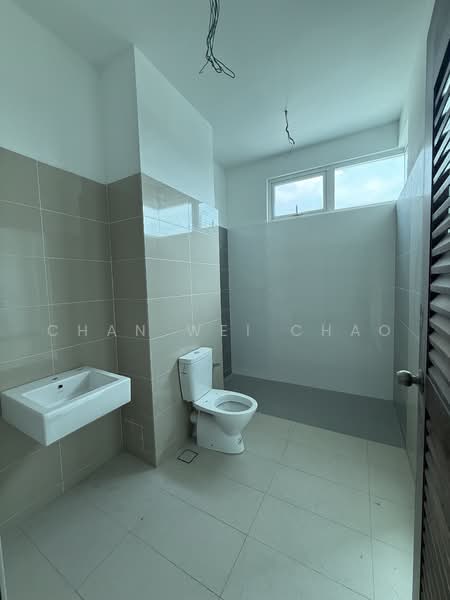 3-storey Terraced House for Sale in Batu Maung (Penang) - Chan Wei Chao - Bathroom - PropertyGuru.com.my