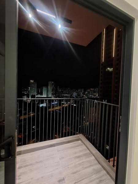 Kondominium untuk Disewa di EdgeWood Residences @ SkySanctuary - Summer Tam - Balcony - PropertyGuru.com.my