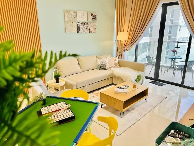 Kondominium untuk Dijual di Royal Strand @ Country Garden Danga Bay - Crystal Tan - PropertyGuru.com.my