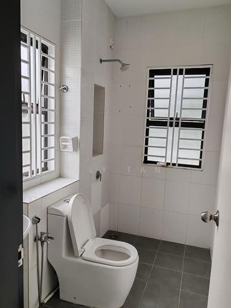 Rumah Teres 2-Tingkat untuk Dijual di Setia Alam (Selangor) - Elly Tan - PropertyGuru.com.my