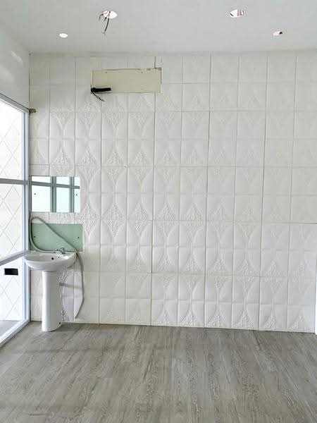 Shop / Office untuk Disewa di George Town (Penang) - Ben Hew - Bathroom - PropertyGuru.com.my