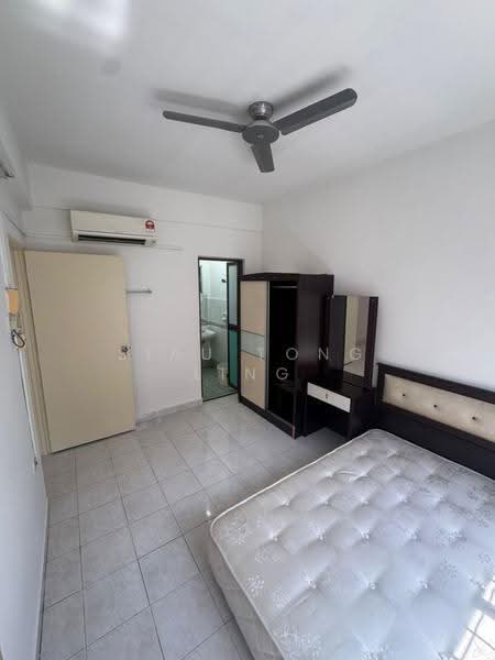 Pangsapuri untuk Dijual di Bayu Puteri 2 - Siau Tong Ling - Bedroom - PropertyGuru.com.my