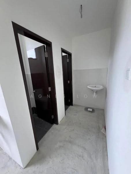 Shop for Rent in Kota Masai (Pasir Gudang) - Agnes Low - Bathroom - PropertyGuru.com.my