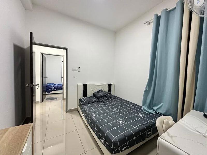 Kondominium untuk Disewa di KSL Residence 2 @ Kangkar Tebrau - Kenneth Tan - Bedroom - PropertyGuru.com.my