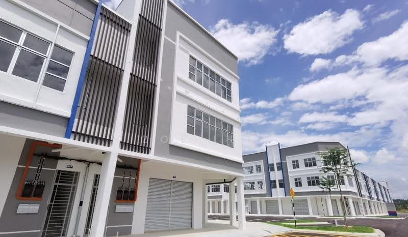 Shop / Office untuk Dijual di Bandar Indahpura (Kulai) - Zoe Lee - Exterior - PropertyGuru.com.my