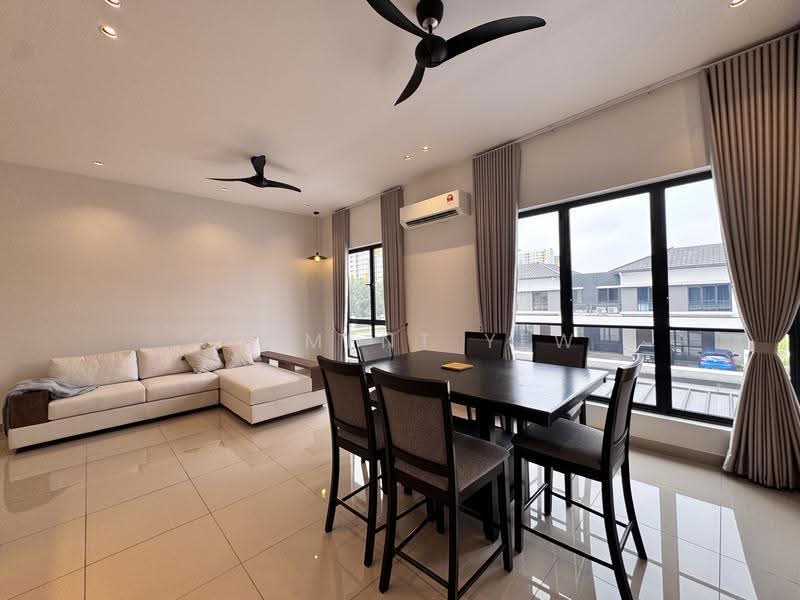 Townhouse for Rent in Eco Ardence (Setia Alam) - Clement Yew - Living Room - PropertyGuru.com.my