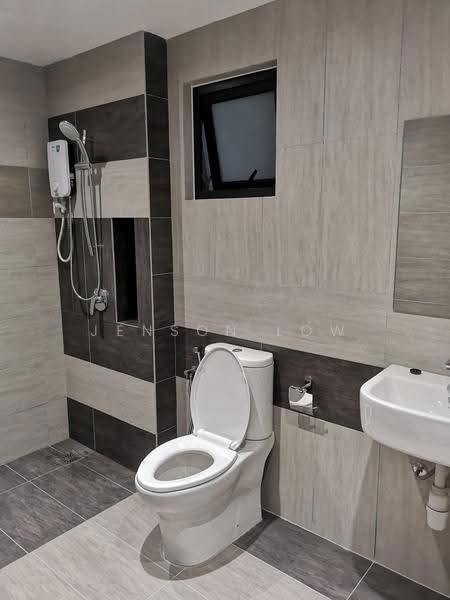 Condominium for Rent at Aster Residence - Jenson Low - Bathroom - PropertyGuru.com.my