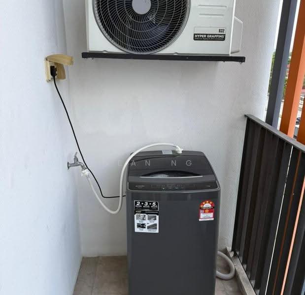 Kediaman Servis untuk Disewa di Emporis - Sean Ng - PropertyGuru.com.my