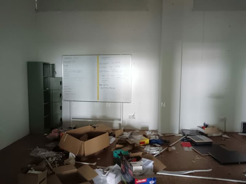 Warehouse for Rent in Puchong (Selangor) - Jenny Tan - Interior - PropertyGuru.com.my
