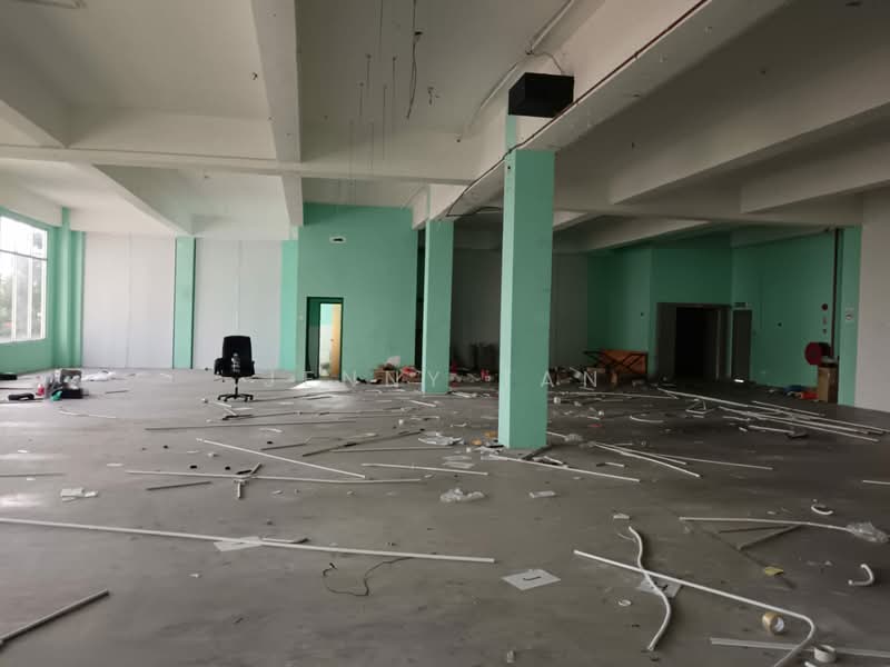 Warehouse for Rent in Puchong (Selangor) - Jenny Tan - Interior - PropertyGuru.com.my
