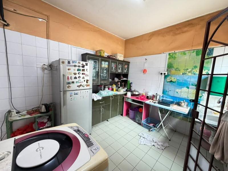 2-storey Terraced House for Sale in Rawang Perdana 2 (Rawang) - David Lee - Kitchen - PropertyGuru.com.my