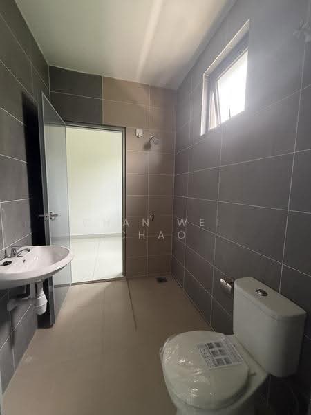 Rumah Teres 2-Tingkat untuk Dijual di Balik Pulau (Penang) - Chan Wei Chao - Bathroom - PropertyGuru.com.my