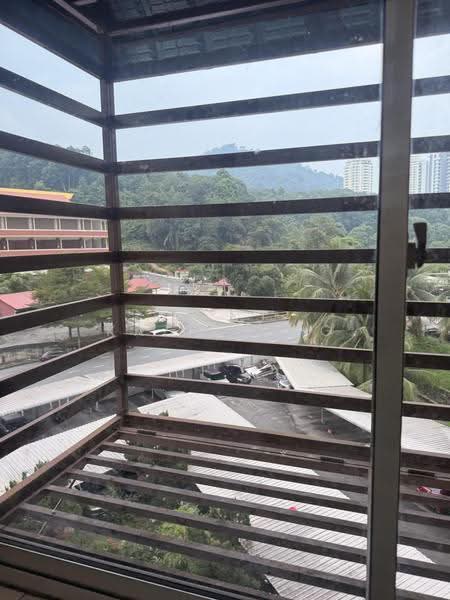 Pangsapuri untuk Disewa di Desa Indah Block 1 - Kaze Kang - View - PropertyGuru.com.my