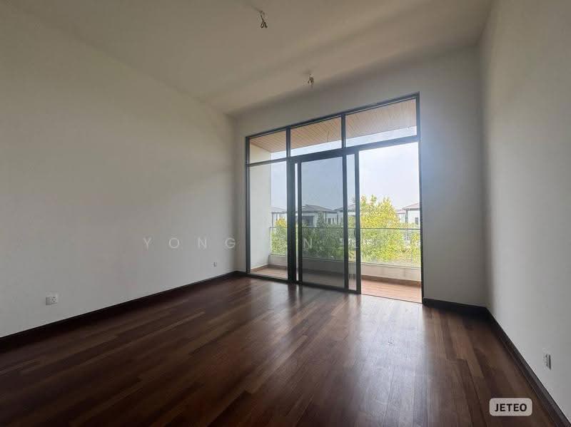 Semi-Detached House for Sale in Eco Sanctuary (Telok Panglima Garang) - Yongsen Lim - Balcony - PropertyGuru.com.my