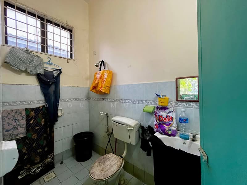 Rumah Berkembar untuk Dijual di Taman Berangan (Sungai Petani) - Abdul Muhaimin - Bathroom - PropertyGuru.com.my
