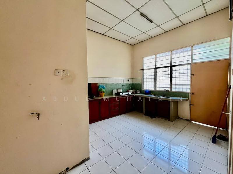 Rumah Berkembar untuk Dijual di Taman Berangan (Sungai Petani) - Abdul Muhaimin - Kitchen - PropertyGuru.com.my