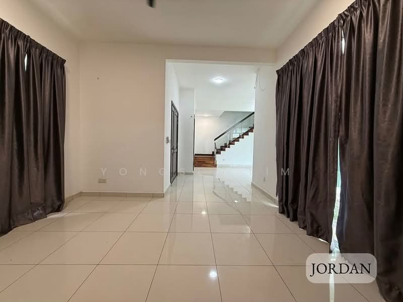 Rumah Berkembar untuk Dijual di Setia Eco Park (Setia Alam) - Yongsen Lim - Living Room - PropertyGuru.com.my