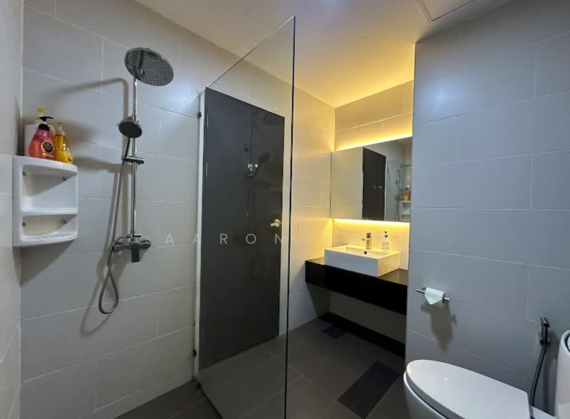 Kondominium untuk Dijual di KAIA Heights Equine - Aaron Soh - Bathroom - PropertyGuru.com.my