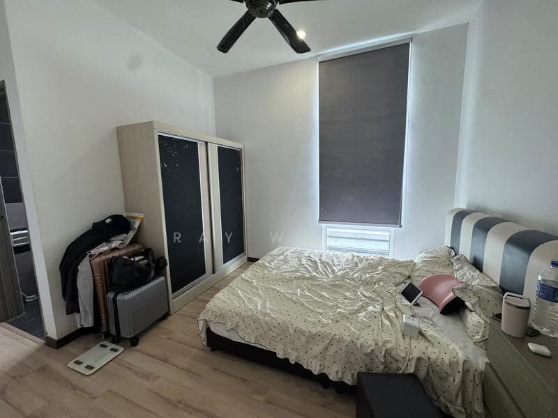 Rumah Teres 2-Tingkat untuk Disewa di Taman Mount Austin (Tebrau) - Ray Wong - Bedroom - PropertyGuru.com.my