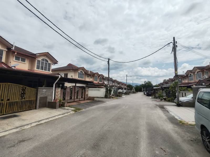 Rumah Teres 2-Tingkat untuk Dijual di Taman Pelangi Semenyih 2 (Semenyih) - Jeff Cheah - Exterior - PropertyGuru.com.my